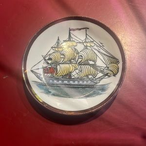 Vintage 3 inch diameter, Grays handpainted pottery